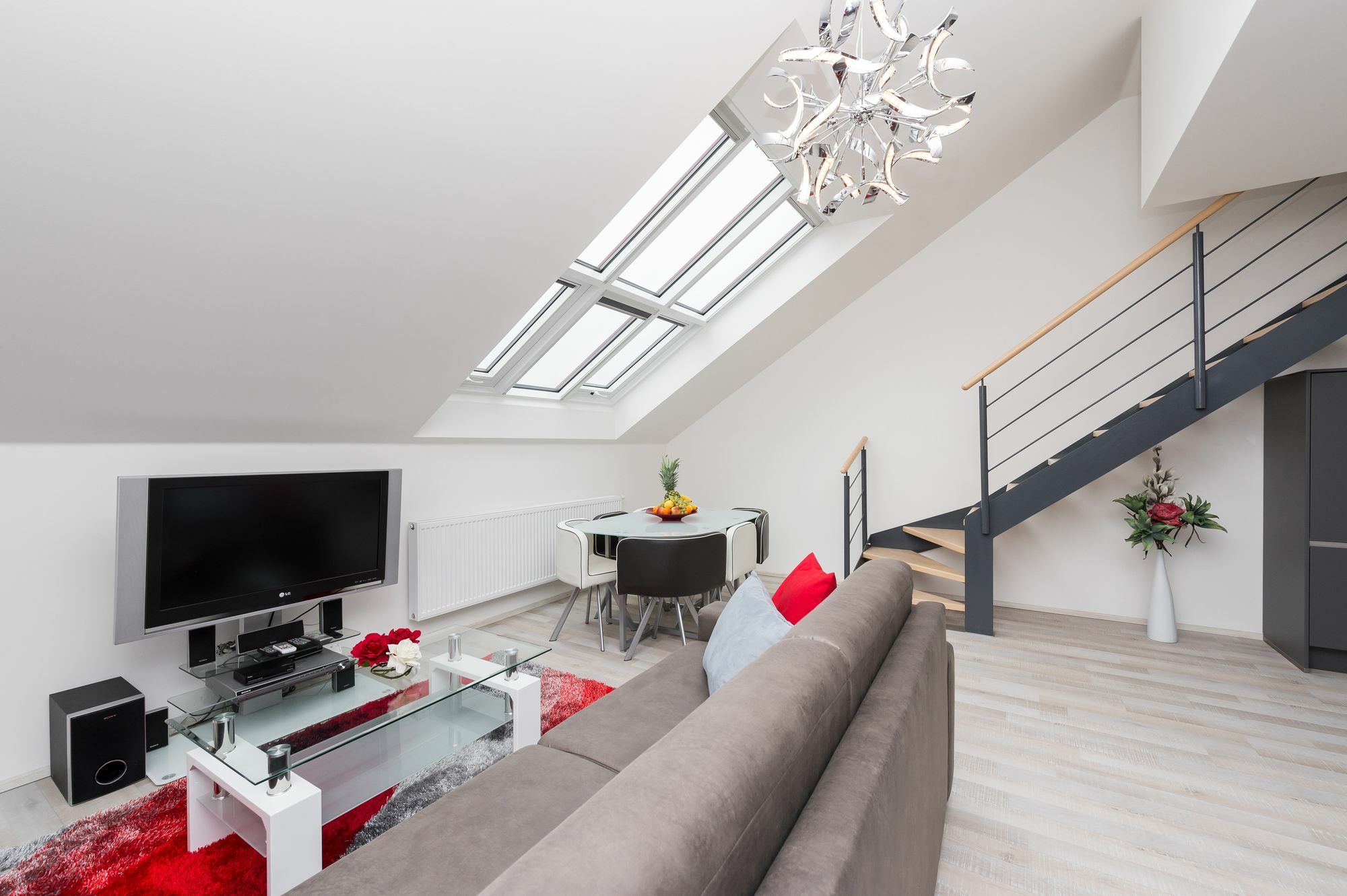 Apartment Sokolska Praag Buitenkant foto