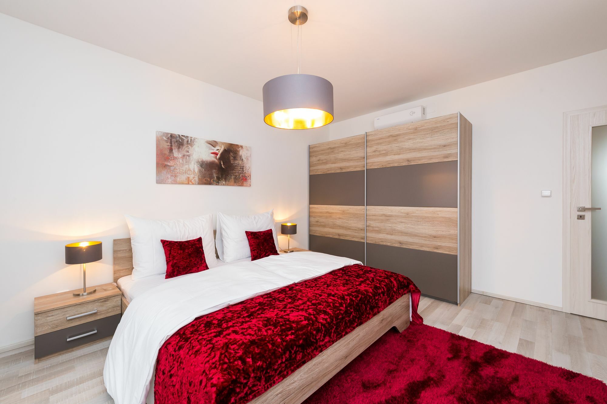 Apartment Sokolska Praag Buitenkant foto